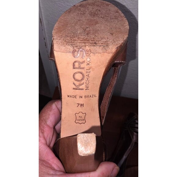 Michael Kors Women's Brown Strappy Leather Peep-Toe Heels Buckle Closure Size 7 - Picture 9 of 9